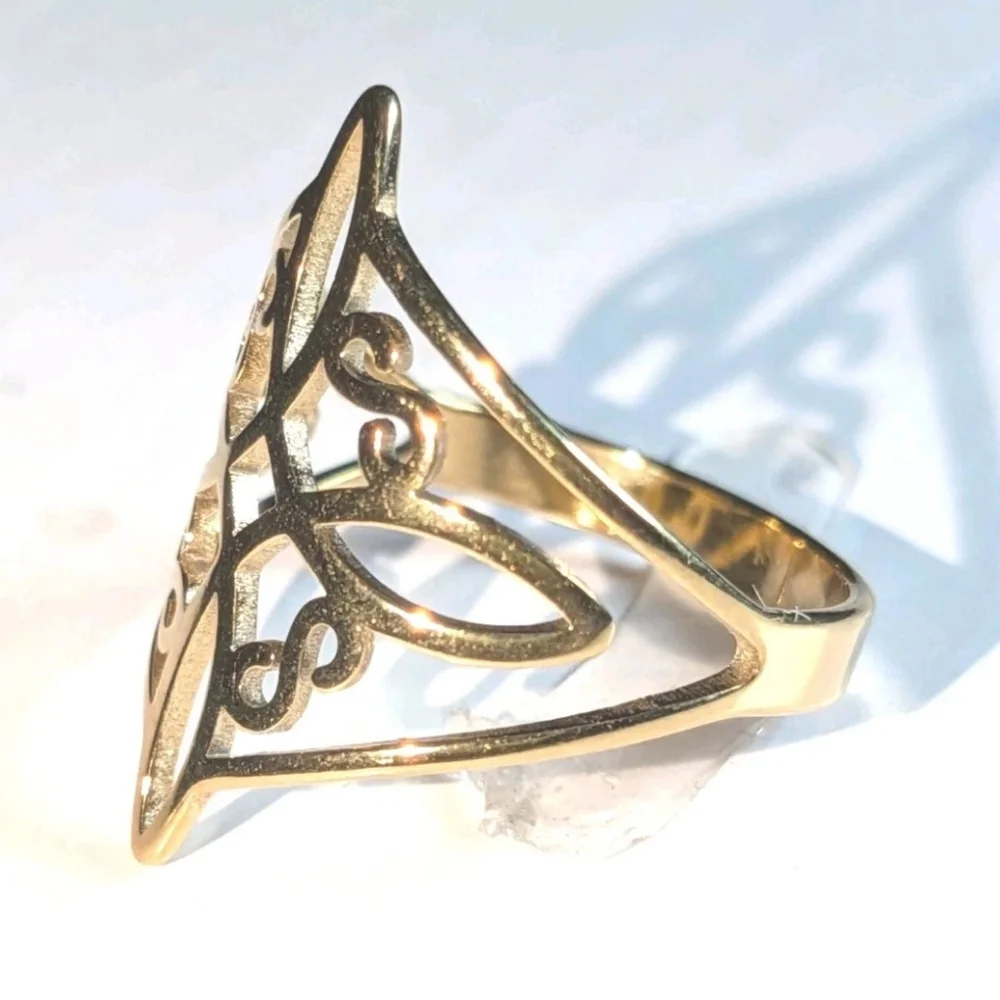 Witch Knot Golden Stainless Steel Ring for Women Wiccan Cross Celtics Knot Sz 7